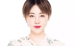 把奶从乳罩里掏出来